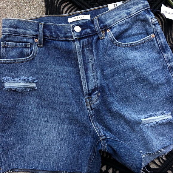 New Pacsun Distressed Girlfriend Shorts Size 27 - Picture 4 of 6